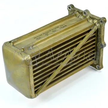 Continental Radiador de Aceite 7.88" (USADO)